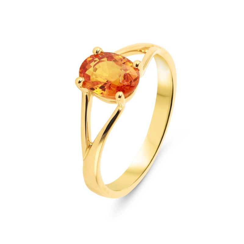 Bague Or Jaune 750 Saphir traité Orange Ovale 8x6mm