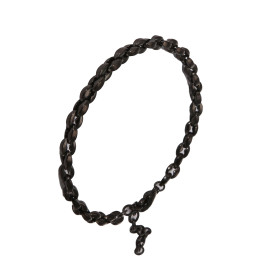 Bracelet Homme en Acier composé d'une maille grain de café noire. Largeur : 4,6mm. Longueur ajustable de 18 à 21,5cm